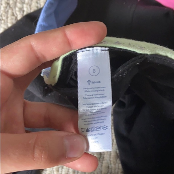 Ivivva by Lululemon capris Size 8 - Picture 3 of 3